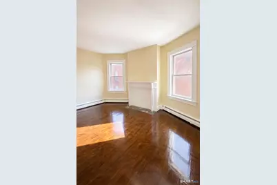 49-51 Chadwick Avenue, Hartford, CT 06106 - Photo 6