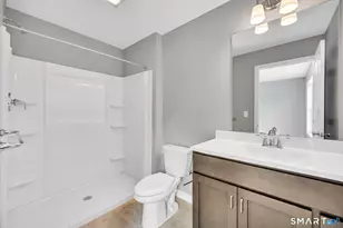 88 Woodhouse Ave, Wallingford, CT 06492 - Photo 10