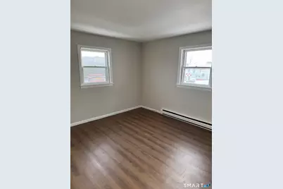 709 Watertown Avenue #2nd Floor, Waterbury, CT 06708 - Photo 6
