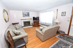 61 Sunnyview Dr, Vernon, CT 06066 - Photo 2