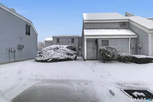 60 Cinnamon Springs, South Windsor, CT 06074 - Photo 2