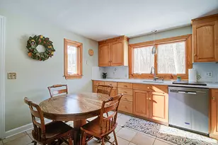 1253 Dunbar Hill Rd, Hamden, CT 06514 - Photo 14