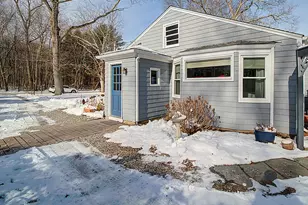 1253 Dunbar Hill Rd, Hamden, CT 06514 - Photo 34