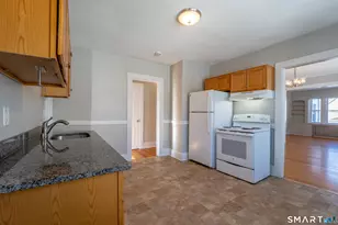 45 Boulanger Ave, West Hartford, CT 06110 - Photo 8