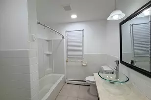 12 Hilltop Ave, Waterbury, CT 06708 - Photo 4