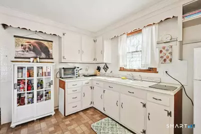 81 Wall Street, Meriden, CT 06450 - Photo 8