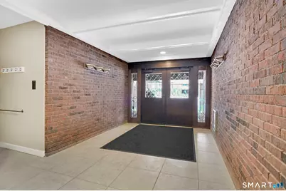 799 Prospect Avenue #APT A5, West Hartford, CT 06105 - Photo 4