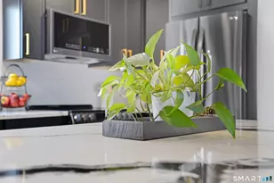 4 Pebblestone Cir, Suffield, CT 06078 - Photo 6