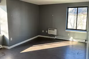 356 Franklin Ave, Hartford, CT 06114 - Photo 4