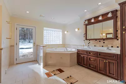 5 Mohawk Lane, Woodbridge, CT 06525 - Photo 34