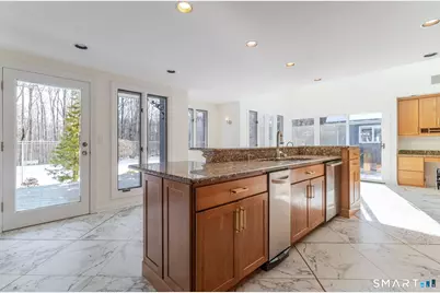 5 Mohawk Lane, Woodbridge, CT 06525 - Photo 18