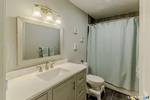 417 Churchill Dr, Newington, CT 06111 - Photo 16