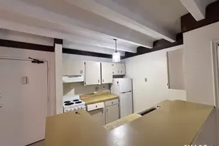 26 Prospect St, Manchester, CT 06040 - Photo 8