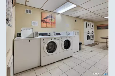 26 Prospect Street #APT 19, Manchester, CT 06040 - Photo 14