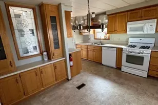 [Address not provided], Norwich, CT 06360 - Photo 4