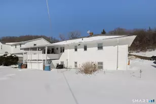 65 Rosengarten Dr, Waterbury, CT 06704 - Photo 6