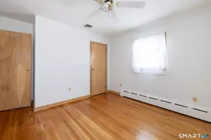 65 Rosengarten Dr, Waterbury, CT 06704 - Photo 16