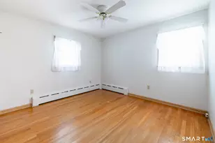 65 Rosengarten Dr, Waterbury, CT 06704 - Photo 18