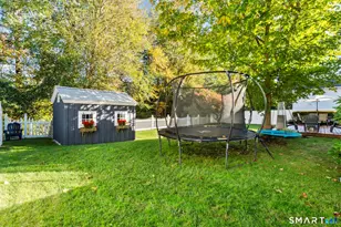 136 Shadow Ridge Rd, Stamford, CT 06905 - Photo 32