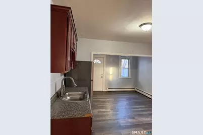 110 Evergreen Avenue #1st Floor, Hartford, CT 06105 - Photo 4