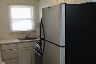 [Address not provided], Hartford, CT 06106 - Photo 4