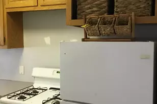 [Address not provided], Hartford, CT 06106 - Photo 16