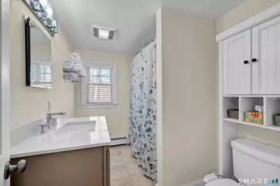 4 Anchor Street, Danbury, CT 06811 - Photo 32