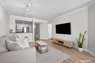 25 Forest St, Stamford, CT 06901 - Photo 6