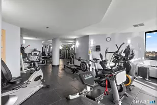 25 Forest St, Stamford, CT 06901 - Photo 28