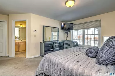 31 South Turnpike Road #APT C2, Wallingford, CT 06492 - Photo 16