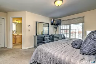 31 S Turnpike Rd, Wallingford, CT 06492 - Photo 16