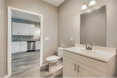 9 Steele Boulevard #201, Berlin, CT 06037 - Photo 16