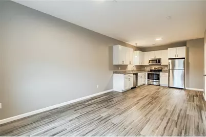 9 Steele Boulevard #201, Berlin, CT 06037 - Photo 8