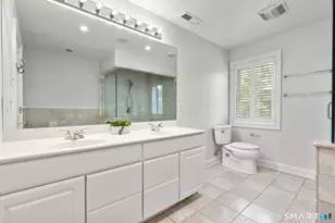 39 Maple Tree Ave, Stamford, CT 06906 - Photo 18