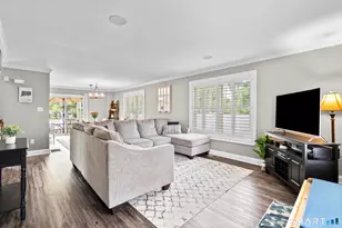 39 Maple Tree Ave, Stamford, CT 06906 - Photo 2