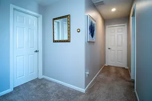 52 Kyle Ct, Meriden, CT 06450 - Photo 18