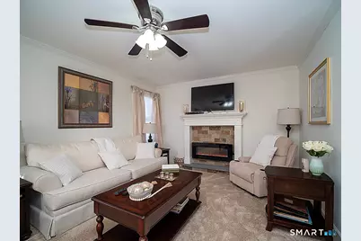 52 Kyle Court, Meriden, CT 06450 - Photo 14