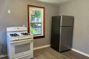 14 S C St, Norwich, CT 06380 - Photo 8