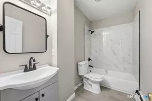 29 Lincoln Pl, Bristol, CT 06010 - Photo 26