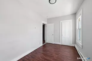 29 Lincoln Pl, Bristol, CT 06010 - Photo 30