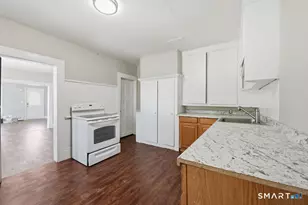 29 Lincoln Pl, Bristol, CT 06010 - Photo 24