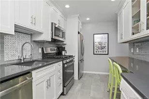 245 Unquowa Rd, Fairfield, CT 06824 - Photo 6