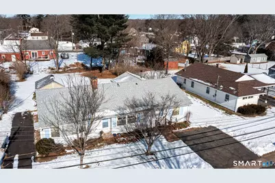 30 Green Manor Drive, East Hartford, CT 06118 - Photo 32