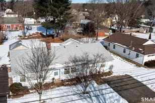 30 Green Manor Dr, East Hartford, CT 06118 - Photo 32