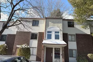 7 Padanaram Rd, Danbury, CT 06811 - Photo 2