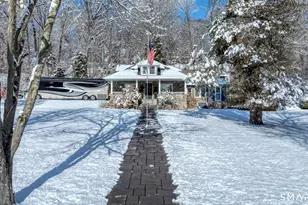 40 Rice Ln, Beacon Falls, CT 06403 - Photo 1