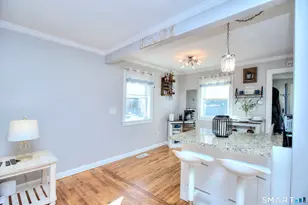 425 McKinley Ave, Stratford, CT 06615 - Photo 8