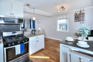 425 McKinley Ave, Stratford, CT 06615 - Photo 12