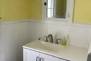 102 Elm St, Thomaston, CT 06787 - Photo 26