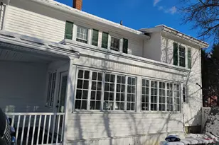 102 Elm St, Thomaston, CT 06787 - Photo 4